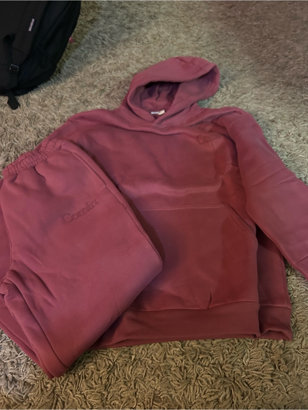 NWT Comfrt Minimalist Hoodie & Sweatpants Set Berry Size Medium
